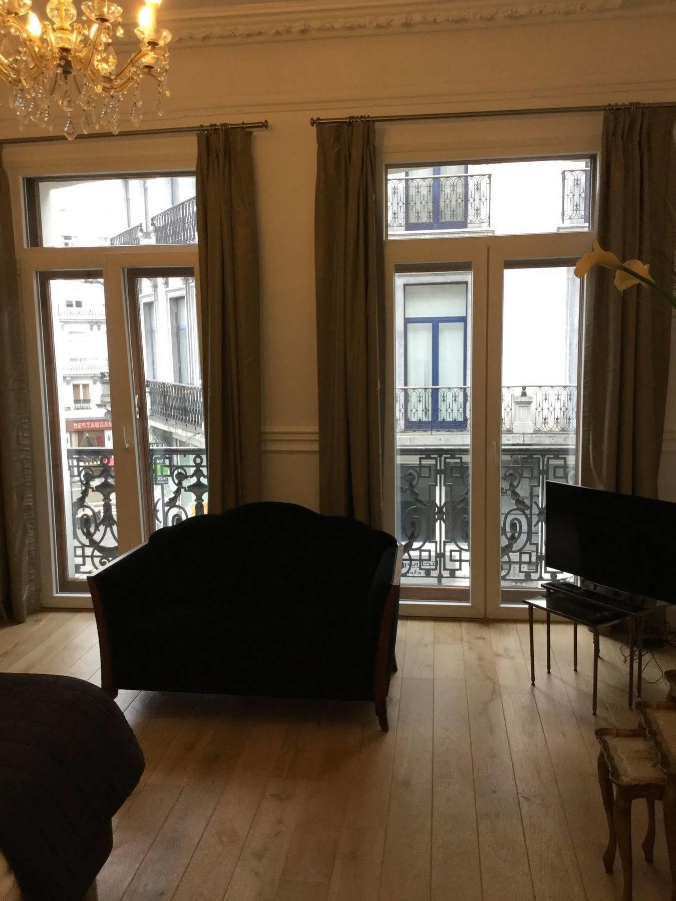 B&B Downtown Bxl Bruxelas Exterior foto
